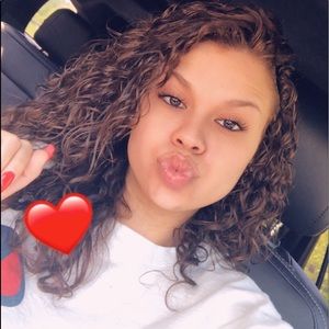 Meet your Posher, Cameron